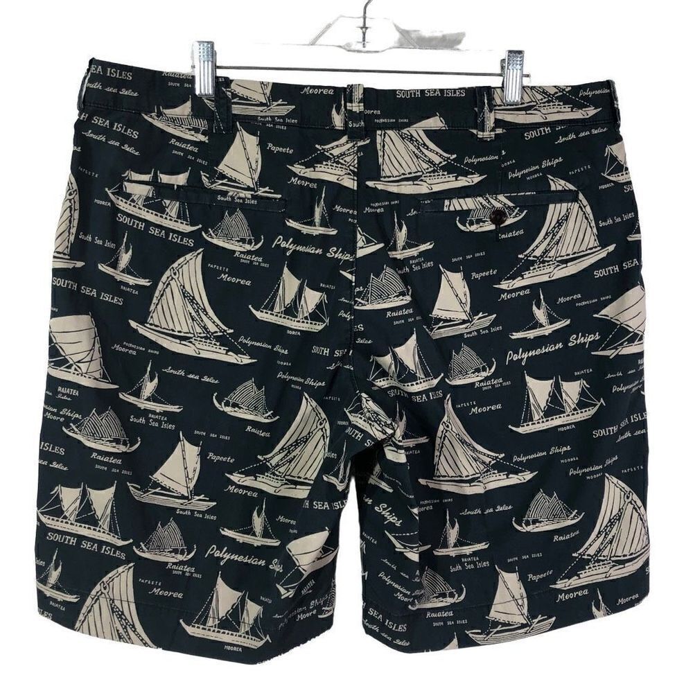 J. Crew Men's Boat Patterned navy blue Stanton Short Size 38 ships nautical sail